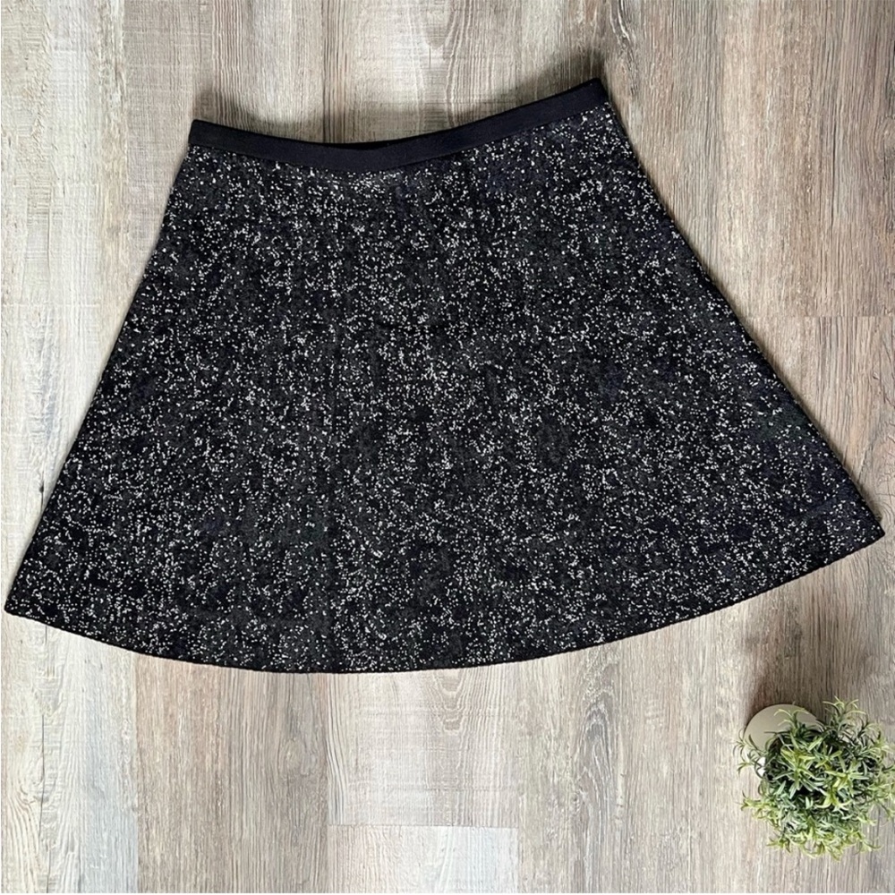 Theory Evian Lotamee Black & White Speckled Wool Blend Skirt - Picture 4 of 5
